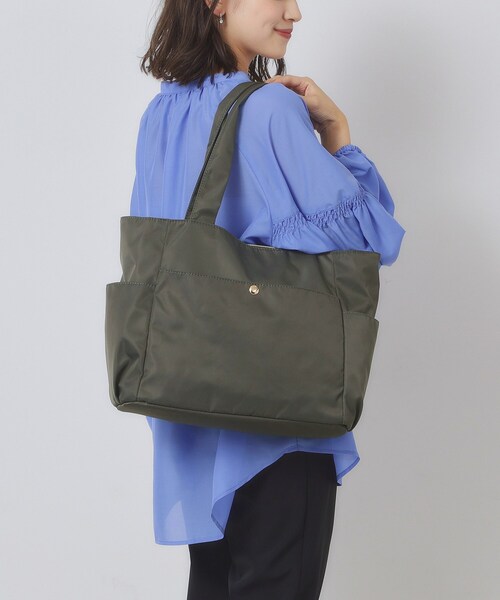 ITS'DEMO(イッツデモ)の「【9ポケット】軽量撥水A4トート(トートバッグ・レディース・ブルー/ベビーピンク/ダークグレー/ブラック・00)」の1枚目の写真