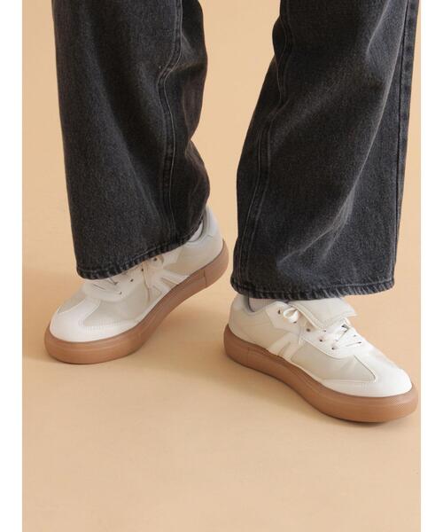 ehka sopo（エヘカソポ）の「折り返しタンスニーカー（スニーカー・レディース・ブラック/オフホワイト/ベージュ・M/L）」の3枚目の写真