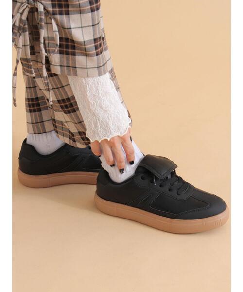 ehka sopo（エヘカソポ）の「折り返しタンスニーカー（スニーカー・レディース・ブラック/オフホワイト/ベージュ・M/L）」の19枚目の写真