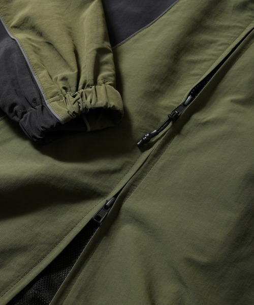 LFYT（エルエフワイティー）の「LFYT ラファイエット【Lafayette】- ナイロン トラック ジャケット【SUPPLEX NYLON TRACK JACKET LA251001】（ナイロンジャケット・メンズ・オリーブ系/ブラック・XL/L/XXL/M）」の21枚目の写真