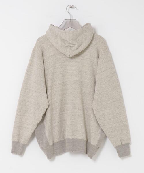 URBAN RESEARCH（アーバンリサーチ）の「UNDYED SWEAT F/Z PARKA（パーカー・メンズ・ライトグレー・3/4）」の6枚目の写真