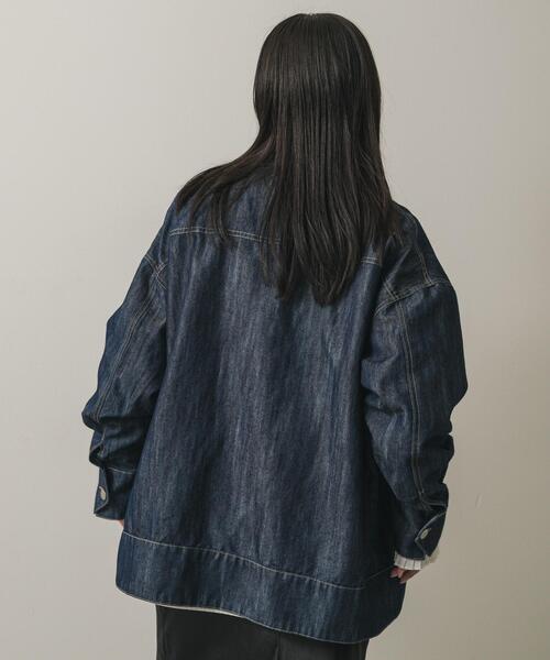 SENSE OF PLACE by URBAN RESEARCH(センスオブプレイスバイアーバンリサーチ)の「ルーズデニムジャケット(デニムジャケット・レディース・ワンウォッシュ/ブラック・ONE)」の11枚目の写真