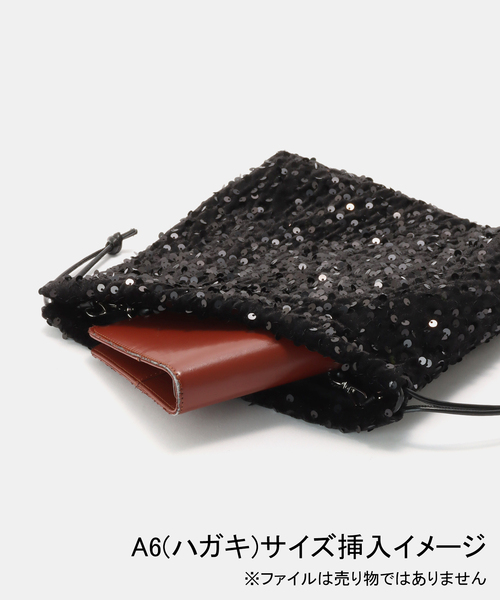 B.C STOCK(ベーセーストック)の「スパンコール巾着バッグ(ショルダーバッグ・レディース・チャコールグレー/ブラック/ブラウン・FREE)」の5枚目の写真