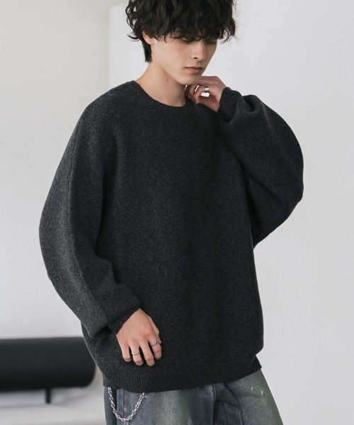 Rocky Monroe(ロッキーモンロー)の「オーバーサイズミラノリブドルマンニットセーター(ニット/セーター・メンズ・ブルー/オフホワイト/サックスブルー/ワイン/ライトグレー/ブラック/ブラック系/ネイビー/ピンク/ブラック系1・M/L/XL)」の4枚目の写真