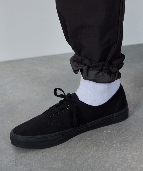 NAVY(ネイビー)の「NAVY 中綿キルトシャットパンツ【防風 撥水加工 ストレッチ】(その他パンツ・メンズ・グレー/ブラック・XL/L/M)」の10枚目の写真