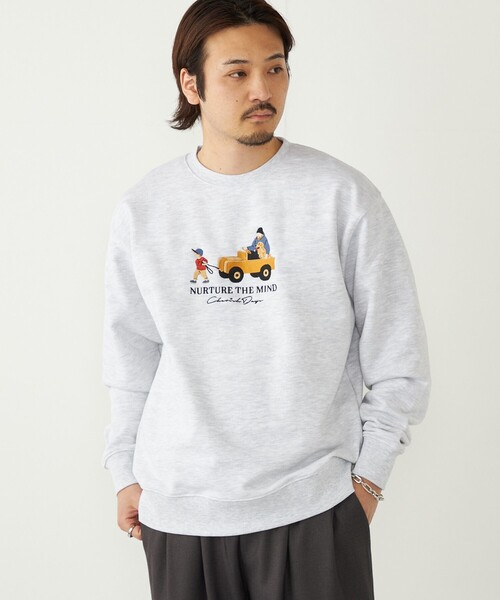 SHIPS Colors(シップス カラーズ)の「SHIPS Colors:エンブロイダリー スウェット◇(スウェット・メンズ・ダークグレー/ライトホワイト/ライトグレー/ブルー/ベージュ/ホワイト/チャコールグレー・MEDIUM/LARGE/X-LARGE)」の2枚目の写真