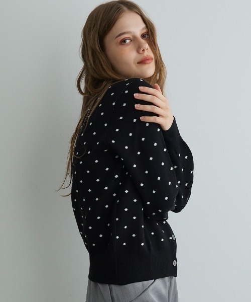 Mirette(ミレット)の「ドットジャカードカーディガン / Dot Jacquard Cardigan(カーディガン/ボレロ・レディース・グレー/ブラック・FREE)」の7枚目の写真