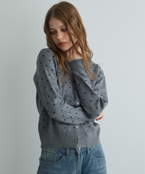Mirette(ミレット)の「ドットジャカードカーディガン / Dot Jacquard Cardigan(カーディガン/ボレロ・レディース・グレー/ブラック・FREE)」の17枚目の写真