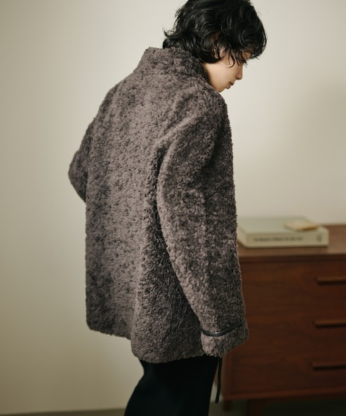 LAULEN(ローレン)の「wool boa stand collar middle coat /ウールボアスタンドカラーミドルコート(その他アウター・レディース・ダークグレー/ベージュ・FREE)」の6枚目の写真