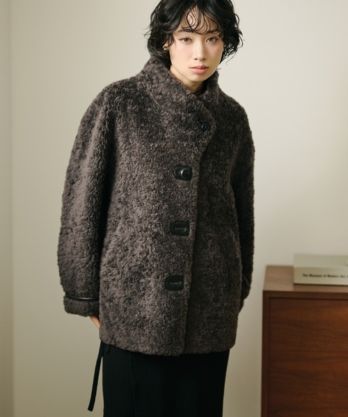LAULEN(ローレン)の「wool boa stand collar middle coat /ウールボアスタンドカラーミドルコート(その他アウター・レディース・ダークグレー/ベージュ・FREE)」の7枚目の写真