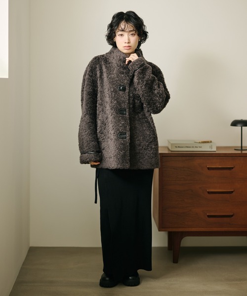 LAULEN(ローレン)の「wool boa stand collar middle coat /ウールボアスタンドカラーミドルコート(その他アウター・レディース・ダークグレー/ベージュ・FREE)」の14枚目の写真