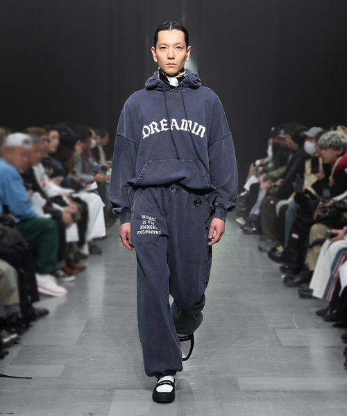 MSML（エムエスエムエル）の「GARMENT DYE WIDE PULLOVER HOODIE（パーカー・メンズ・ネイビー/オートミール/ブラック・M/L）」の3枚目の写真