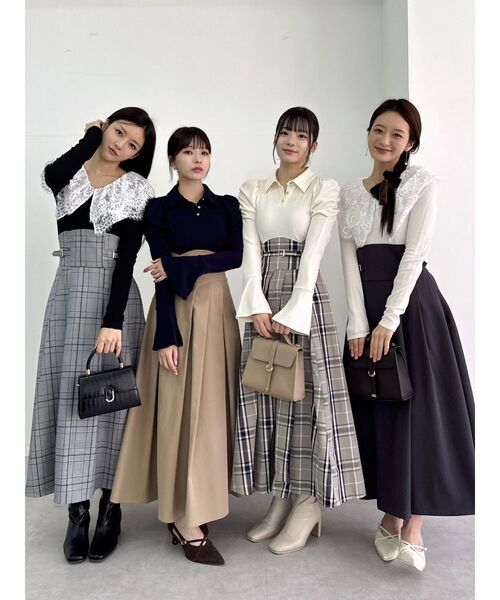 dazzlin（ダズリン）の「レースケープバックルワンピース（ワンピース・レディース・ブラウン/ブラック/チャコールグレー・MEDIUM/SMALL）」の9枚目の写真