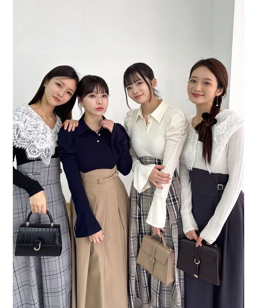 dazzlin（ダズリン）の「レースケープバックルワンピース（ワンピース・レディース・ブラウン/ブラック/チャコールグレー・MEDIUM/SMALL）」の10枚目の写真