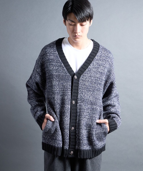 Magine(マージン)の「【SELECT】PF:AC MIX COLOR KNIT CARDIGAN/ミックカラー クルーネックニットカーディガン(カーディガン/ボレロ・メンズ・オレンジ/ネイビー・2/1)」の3枚目の写真