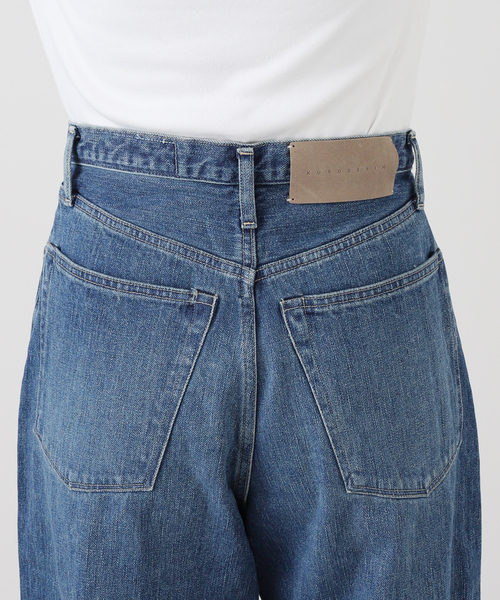KURO(クロ)の「KURO STRUCTURE 964184:デニムパンツ(デニムパンツ・レディース・ブルー系その他・28/27/26)」の20枚目の写真