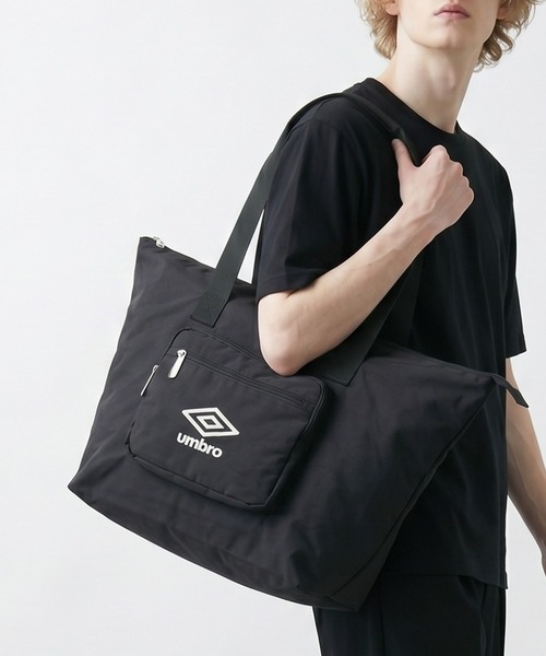 umbro/アンブロ】ポケッタブル 刺繍トラベルトートバッグ(スーツ umbro/アンブロ】ポケッタブル 刺繍トラベルトートバッグ(スーツ