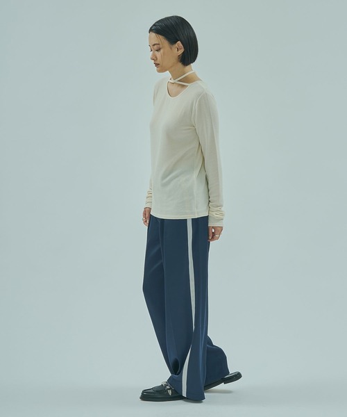 ROSE BUD(ローズバッド)の「CHORKER RIB TOP(Tシャツ/カットソー・レディース・ブルー/オフホワイト/ブラック・ONE SIZE)」の16枚目の写真