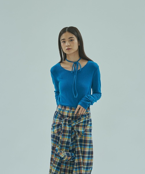 ROSE BUD(ローズバッド)の「CHORKER RIB TOP(Tシャツ/カットソー・レディース・ブルー/オフホワイト/ブラック・ONE SIZE)」の9枚目の写真