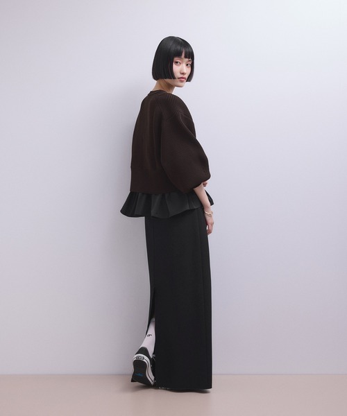 ADAM ET ROPE'（アダムエロペ）の「【WEB限定】ペプラムコンビニットカーディガン（カーディガン/ボレロ・レディース・ブラック/ブルー系その他2/ダークブラウン・FREE）」の8枚目の写真