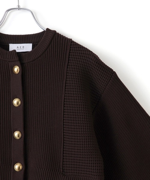 ADAM ET ROPE'（アダムエロペ）の「【WEB限定】ペプラムコンビニットカーディガン（カーディガン/ボレロ・レディース・ブラック/ブルー系その他2/ダークブラウン・FREE）」の22枚目の写真