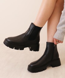厚底サイドゴアショートブーツ