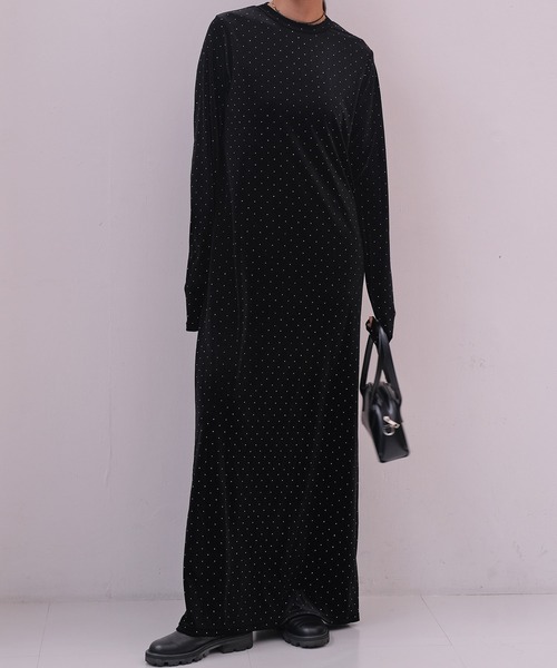 AKTE（アクテ）の「ベロアIラインワンピース（ワンピース・レディース・バーガンディー/ブラック系/ライトベージュ・FREE/TALL）」の7枚目の写真