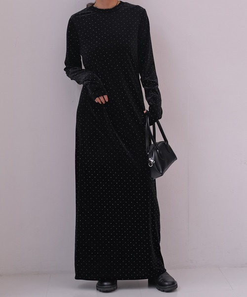 AKTE（アクテ）の「ベロアIラインワンピース（ワンピース・レディース・バーガンディー/ブラック系/ライトベージュ・FREE/TALL）」の10枚目の写真