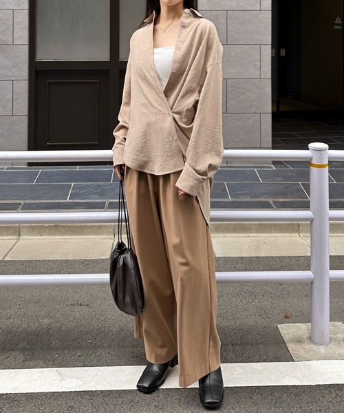 Doux archives（ドゥアルシーヴ）の「ヴィンテージサテン２ＷＡＹシャツ（シャツ/ブラウス・レディース・ベージュ/ピンク/ブラック・FREE）」の5枚目の写真