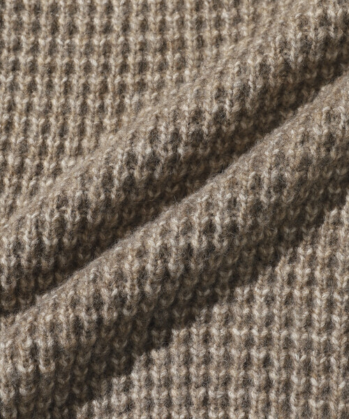 Firsthand（ファーストハンド）の「Firsthand/ファーストハンド ビッグシルエット ウール混 ワッフル編 クルーネックニット（ニット/セーター・メンズ・チャコールグレー/サックスブルー/ベージュ/レッド・LARGE/MEDIUM）」の10枚目の写真