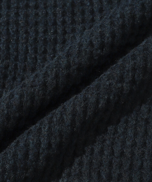 Firsthand（ファーストハンド）の「Firsthand/ファーストハンド ビッグシルエット ウール混 ワッフル編 クルーネックニット（ニット/セーター・メンズ・チャコールグレー/サックスブルー/ベージュ/レッド・LARGE/MEDIUM）」の14枚目の写真