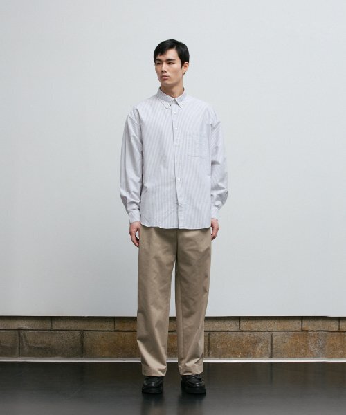 BLANKROOM（ブランクルーム）の「O.C.B.D. シャツ_GRAYストライプ（シャツ/ブラウス・レディース・その他・4/3/2/1）」の2枚目の写真