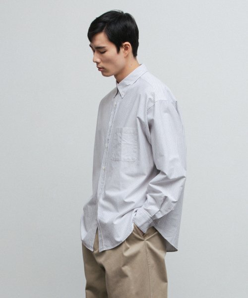 BLANKROOM（ブランクルーム）の「O.C.B.D. シャツ_GRAYストライプ（シャツ/ブラウス・レディース・その他・4/3/2/1）」の4枚目の写真