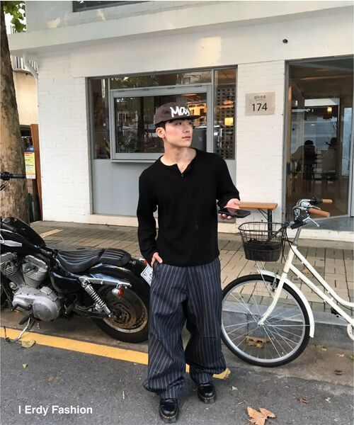 ALYSS（アリス）の「リングスタッドクロップヘンリーネックニットTシャツ[ブラック]（Tシャツ/カットソー・メンズ・その他・MEDIUM/LARGE/X-LARGE）」の7枚目の写真