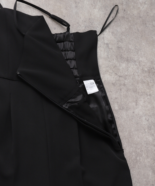 La TOTALITE（ラトータリテ）の「《追加3》ダブルクロスオールインワン（つなぎ/オールインワン・レディース・ブラック・38/40）」の11枚目の写真