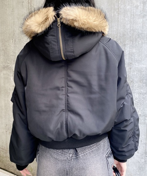 INGNI(イング)の「N2B(ブルゾン・レディース・カーキ/ブラック・M)」の11枚目の写真
