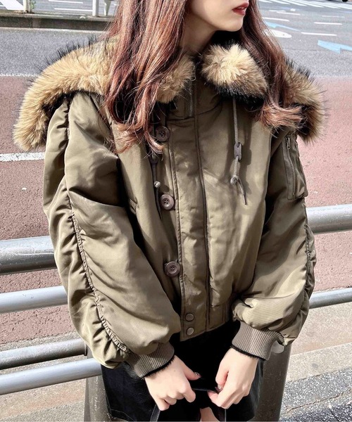 INGNI(イング)の「N2B(ブルゾン・レディース・カーキ/ブラック・M)」の19枚目の写真
