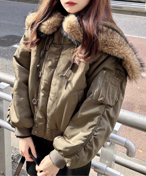 INGNI(イング)の「N2B(ブルゾン・レディース・カーキ/ブラック・M)」の17枚目の写真