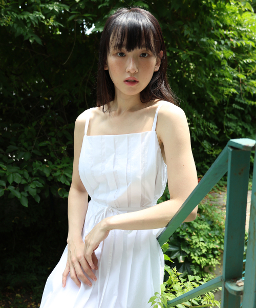 PAUL&ALICE(ポール&アリス)の「PLEATS CAMISOLE DRESS / WHITE(ワンピース・レディース・ホワイト・FREE)」の1枚目の写真
