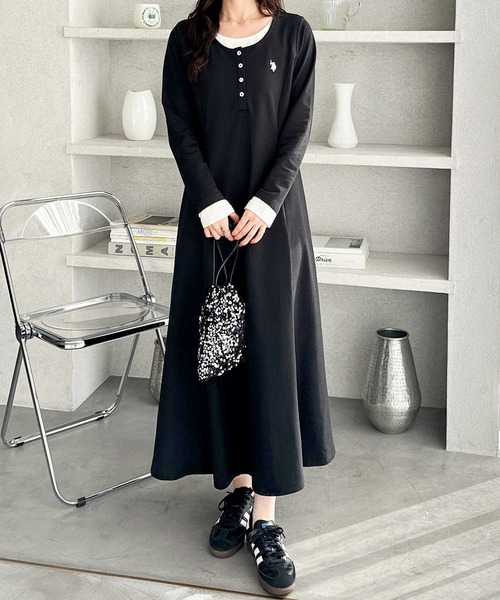 U.S. POLO ASSN.（ユーエスポロアッスン）の「GeeRA別注【U.S.POLOASSN.】レイヤード風ヘンリーネックロングワンピース（ワンピース・レディース・ブラック/グレー・LARGE/MEDIUM/SMALL/X-LARGE）」の5枚目の写真