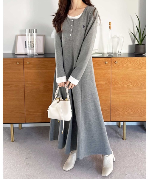 U.S. POLO ASSN.（ユーエスポロアッスン）の「GeeRA別注【U.S.POLOASSN.】レイヤード風ヘンリーネックロングワンピース（ワンピース・レディース・ブラック/グレー・LARGE/MEDIUM/SMALL/X-LARGE）」の19枚目の写真