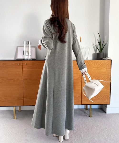 U.S. POLO ASSN.（ユーエスポロアッスン）の「GeeRA別注【U.S.POLOASSN.】レイヤード風ヘンリーネックロングワンピース（ワンピース・レディース・ブラック/グレー・LARGE/MEDIUM/SMALL/X-LARGE）」の21枚目の写真