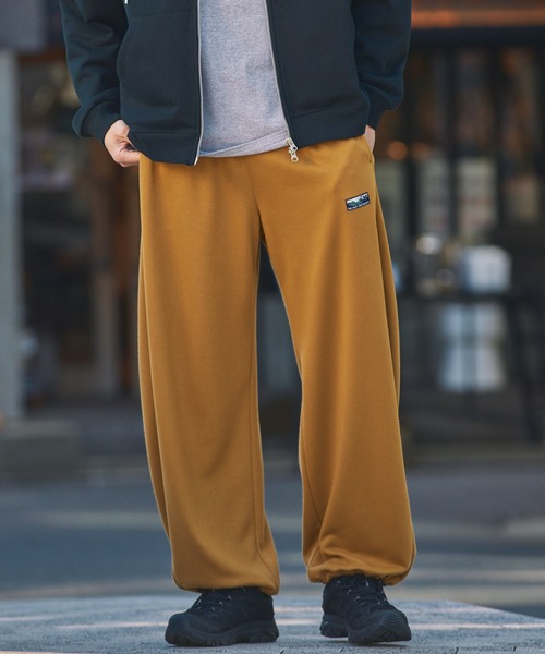 THE CRAFT CREW PRODUCTS(ザクラフトクループロダクツ)の「【UNNOTICEシリーズ】<セットアップ対応>11ozヘビーウェイト 裾ドローコード スウェットカーブパンツ / 吸水速乾・イージーケア・UVカット【THE CRAFT CREW PRODUCTS】(スウェットパンツ・メンズ・ブラック/オリーブ系/アッシュグレー/ダークグレー/ネイビー/キャメル・S/M/L)」の9枚目の写真