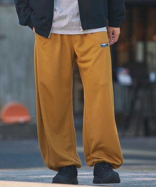 THE CRAFT CREW PRODUCTS(ザクラフトクループロダクツ)の「【UNNOTICEシリーズ】<セットアップ対応>11ozヘビーウェイト 裾ドローコード スウェットカーブパンツ / 吸水速乾・イージーケア・UVカット【THE CRAFT CREW PRODUCTS】(スウェットパンツ・メンズ・ブラック/オリーブ系/アッシュグレー/ダークグレー/ネイビー/キャメル・S/M/L)」の11枚目の写真