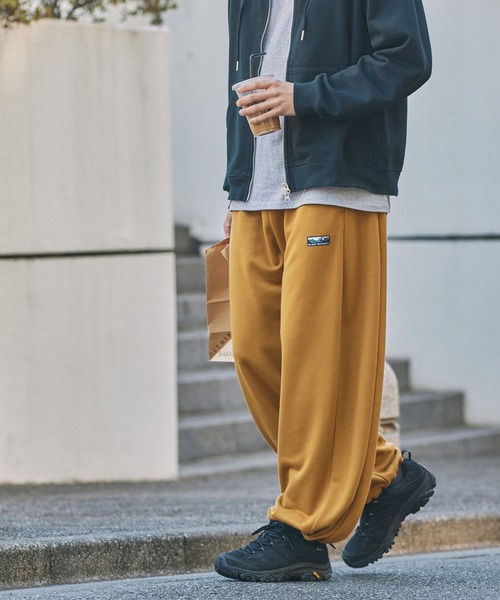 THE CRAFT CREW PRODUCTS(ザクラフトクループロダクツ)の「【UNNOTICEシリーズ】<セットアップ対応>11ozヘビーウェイト 裾ドローコード スウェットカーブパンツ / 吸水速乾・イージーケア・UVカット【THE CRAFT CREW PRODUCTS】(スウェットパンツ・メンズ・ブラック/オリーブ系/アッシュグレー/ダークグレー/ネイビー/キャメル・S/M/L)」の17枚目の写真