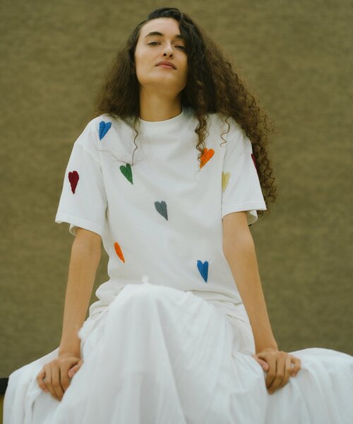 GALLARDAGALANTE(ガリャルダガランテ)の「【2026SS Debut】【Dhritië】【手洗い可】リーフ刺繍Tee(Tシャツ/カットソー・レディース・ホワイト系その他2/グレー系その他/ホワイト系その他/グレー系その他2・FREE)」の17枚目の写真