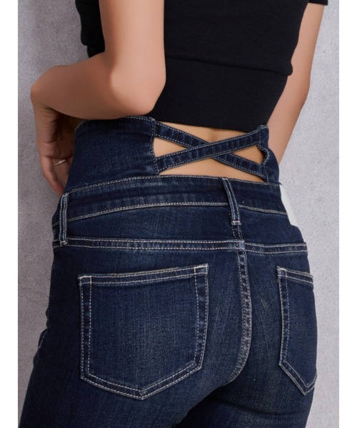 GYDA(ジェイダ)の「ハイウエストバッククロスダメージスキニーデニムパンツ(デニムパンツ・レディース・ブラック/ライトブルー/インディゴブルー・X-SMALL/SMALL/MEDIUM)」の5枚目の写真