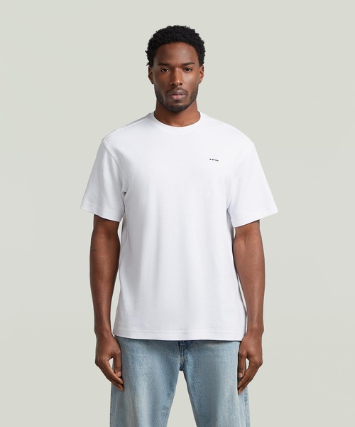 G-STAR（ジースター）の「True Regular T-Shirt/ベーシックデザインワンポイントロゴTシャツ（Tシャツ/カットソー・メンズ・ダークブラック/ホワイト・SMALL/MEDIUM/LARGE）」の2枚目の写真