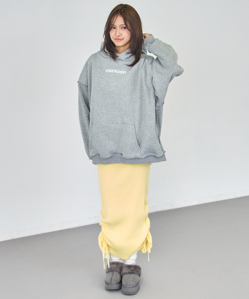 ANAP（アナップ）の「アウトシーム 裏起毛 スウェット フーディー（パーカー・レディース・グレー/ネイビー/ダークグレー・F）」の10枚目の写真