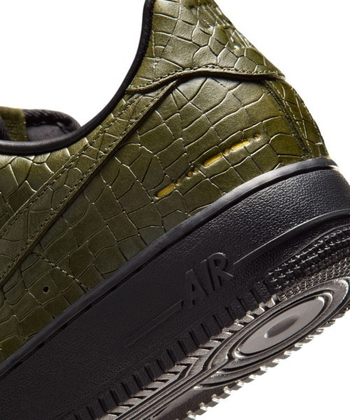 NIKE（ナイキ）の「NIKE Air Force 1 '07 Premium（ナイキ エア フォース 1 '07 プレミアム）（スニーカー・メンズ・ブラウン系・26cm/26.5cm/27cm/27.5cm/28cm/28.5cm/29cm）」の10枚目の写真